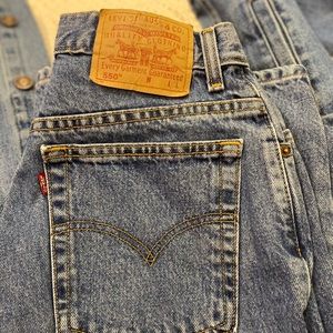 550 LEVI’S